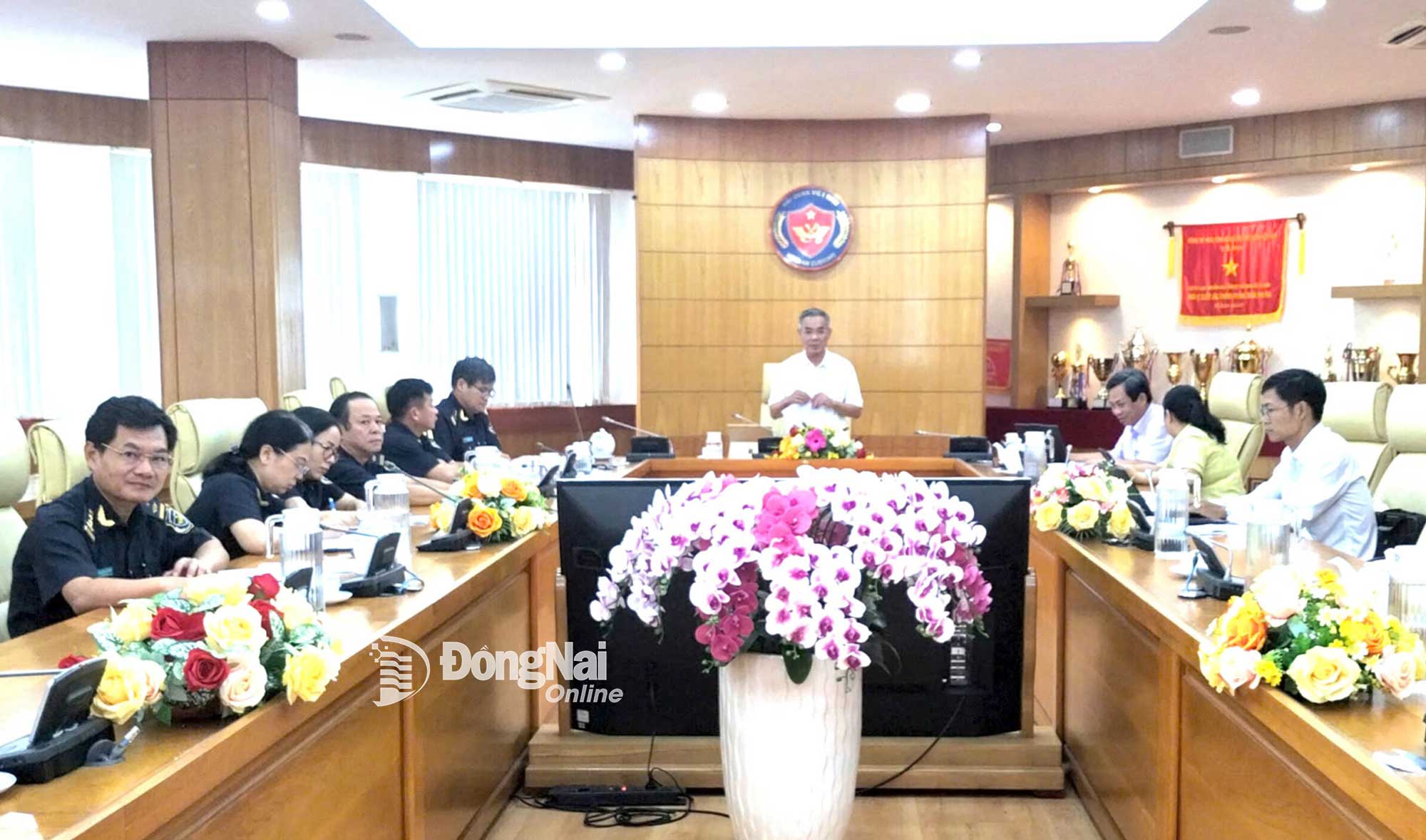 Đảng ủy UBND tỉnh Đồng Nai làm việc với Đảng ủy Chi cục Hải quan khu vực XVIII